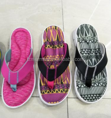 China 2019 Hot Selling Comfortable Wholesale New Model Light Weight Cemented Unique Lady Memory Foam Hotel Eva Indoor Slippers for sale