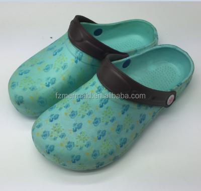 China EVA Foam Garden Cheap Light EVA Clogs Unisex Newest Men /women EVA Clogs for sale