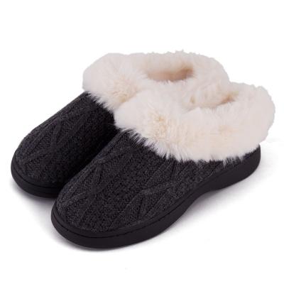 China Custom warm home couples slippers winter wool cotton slippers anti-skid thick-based indoor tpr slippers for men for sale