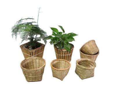 China China Guangxi Characteristic Handmade Bamboo Fruit Basket Snacks Stacks Creative Bamboo Small Basket Pieces Baskets for sale