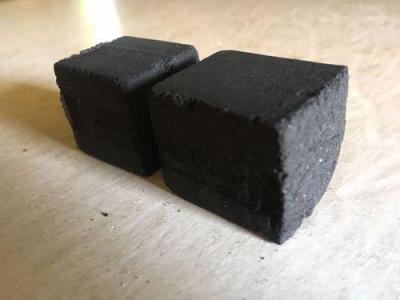 China Coconut BBQ Charcoal/Pine Wood Charcoal for Barbecue/Hard Wood Shisha Charcoal for sale