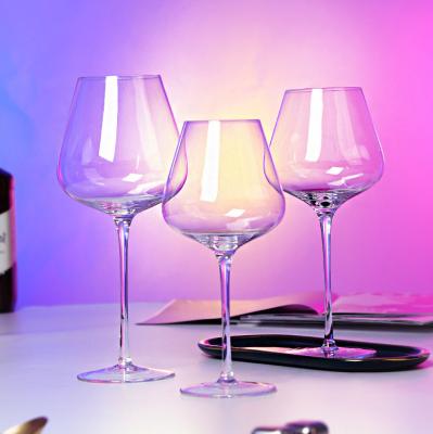 China Transparent wine glass Nordic home wine glasses restaurant transparent glass cup wholesale holiday elegant wine glasses for sale