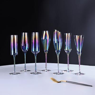 China Crystal Personalized glass champagne cup hologram sparkling champagne glass with crystal stem for sale