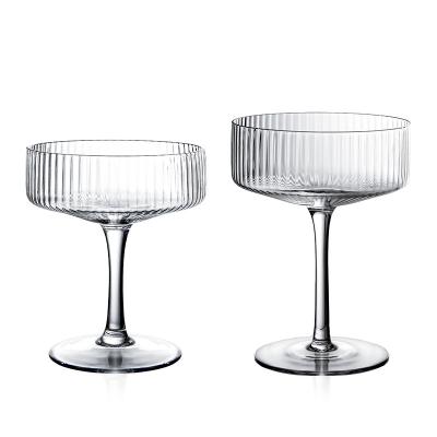 China Vintage Unique Vintage Stemmed Ribbed Glass Ice Cream Cup Martini Cocktail Glasses Coupe Champagne Cocktail Glass for sale