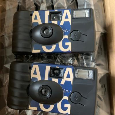 China PROFESSIONAL wholesale custom film colorful waterproof single use disposable camera for wedding fujifilm kodak m35 35mm 35mm fuji with flash for sale