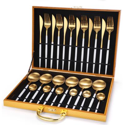 China Viable Wooden Set 24pcs Wedding Gift Case Gold Plated Stainless Steel Cutlery Set Flatware Set Spoon Fork for sale