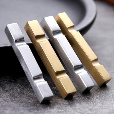 China Sliver or Gold Stainless Steel Chopstick Holder Sustainable Metal Chopstick Rest Sanding Polish for sale