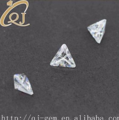 China Wuzhou Gems Clarity D Color Top Color Set or Triangle of Fire Cut Loose Moissanite Synthetic Gemstone for sale