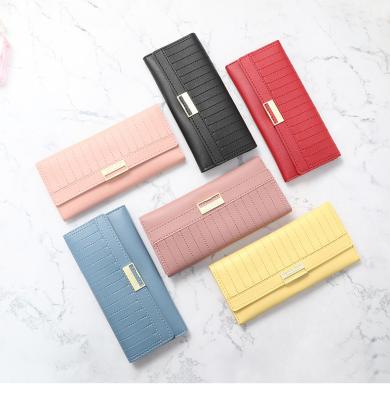 China 2021 New Fashion Elegance Leather Women's Waterproof Wallet Pinch Frame Cheap Long Wallet for sale