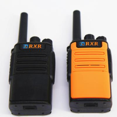 China 2021 baofeng newcomer baofeng FB 888s rxr 888s mini radio practical talkie long distance communication UHF 2 way radio for sale