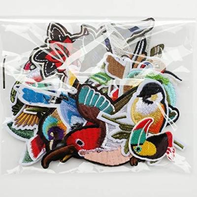 China Sustainable Promotional Emboridery Patch Apparel Custom Embroidery Patches Vintage Patches for sale