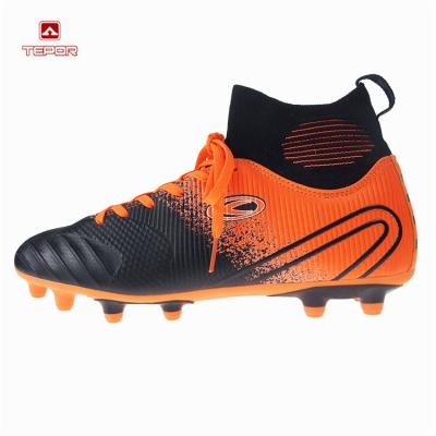 China Football Boots 2020 New Wholesale Fashion Sports Soccer Shoes Cheap Durable Custom Made Professional Soccer Shoes for sale