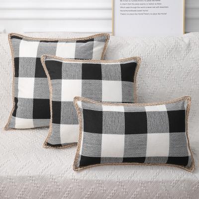 China Splicing Lace Hemming Craft Cushion Cover Wholesale Anti-static Canvas Plaid Pillow Cotton Factory Pattern Flower Cover for sale