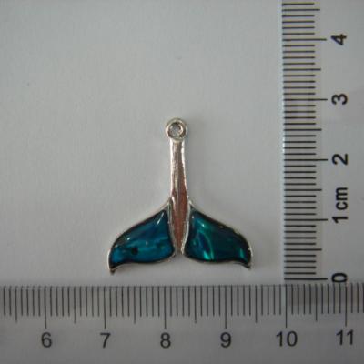 China CLASSIC Silver Hawaiian Natural Stone Fish Pendant Whale Tail Larimar Jewelry Fashion Whale Tail Pendant Shell Tail for sale