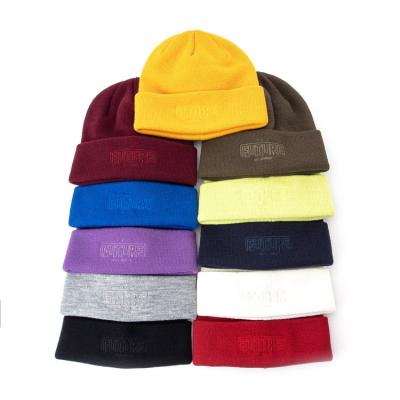 China People's men and women wholesale hot acrylic embroidered knitted hats outdoor multi color beanies for sale