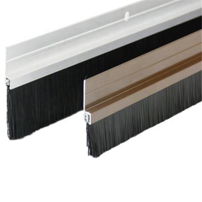 China The Traditional Nylon Pile Seal Strip Brush Bottom For Door And Window for sale