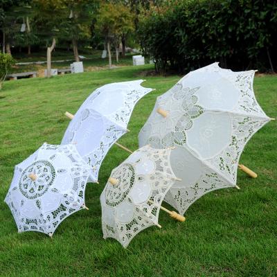 China Wooden Lace Umbrella Fringe White Wedding Minimalist Umbrella Small Open,During Indoor&Outdoor Minimalist For Adults 5-7Days for sale