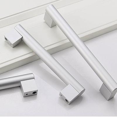 China Modern Aluminum Wardrobe Drawer Handles New Stylish Wardrobe Customized Handles for sale