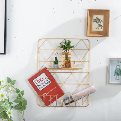 China Floating Panel Mesh Gold Wire Grid Wall Metal Wall Shelf Bracket Rectangle Metal Wire Storage Art Decor Wall Shelves Home for sale