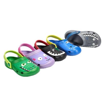 China Hot Sale Non-slip High Quality Kid Cartoon Garden Shoes Boys Beach Hole Anti-skid Outdoor Sandals Custom Wholesale Soft Slippers For Kids for sale