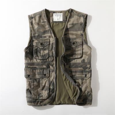 China Wholesale hot sale outdoor sports smart thermal vest anti-static and leisure anorak camouflage rechargeable battery for sale