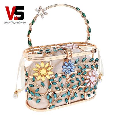 China Trendy Diamond+Pearl Fashion Shinny Fancy Bucket Crystal Cage Handbag Diamond Clutch Purses Flower Pattern Rhinestone Evening Clutches for sale