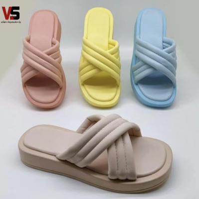 China Beach sponge memory PU fashion trend customization soft and comfortable leather wrapped slippers for purchase for sale