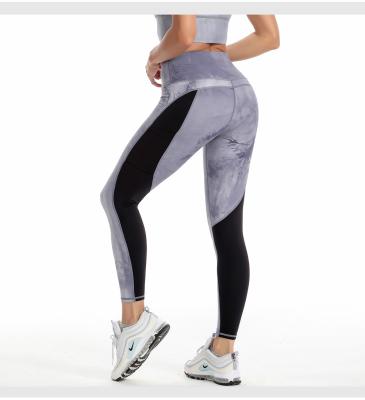 China 2021 New Breathable Women Stretch High Waist Leggings Women Hip Fitness Pants Running Sports Pants Women Yoga Pants for sale