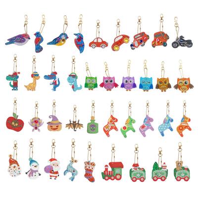 China Wholesale 5D Cartoon Pattern Animal Round Drill Special Shaped Drill Art Diamond Painting Keychain for sale