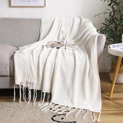 China Anti-Static Home Decor Cotton Knitted Blankets 130*170CM White Jersey Knit Blanket Promotion Modern Macrame Throw Blanket for sale