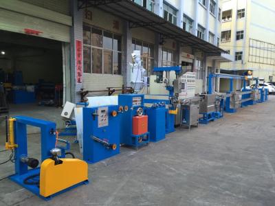 China Hochgeschwindigkeits-PVC-Plastikdraht-Extruder, 140 kg/h Kabelherstellmaschine zu verkaufen