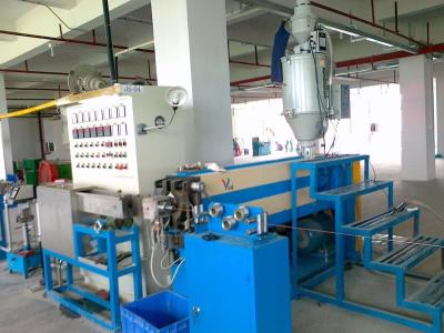 China Hausdraht-Extruder-Maschine 230 kg/h 1,5 Hochgeschwindigkeits-Wicklungspaketmaschinen zu verkaufen