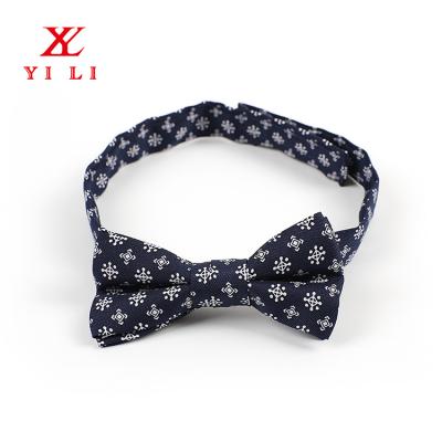 China YiLi Jacquard Woven Handmade Custom Quality Bow Tie Set for sale