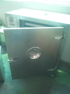 China Circulating Hot Air Oven For Heating / Drying In Pharmaceutic Industrial for sale