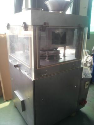 China Chemical Pill Tablet Press Double Rotary Compression Machine 80kn , Fully-Enclosed for sale