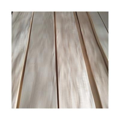 China Contemporary Hot Sale 0.52MM Good Quality Basswood Veneer 2022 Quarter Cut Rift Cut for sale