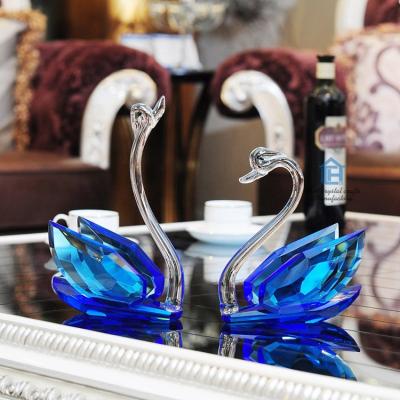 China China Lovely In Beautiful Colors Design Blue Crystal Swan Wedding Favor For Souvenir Use for sale