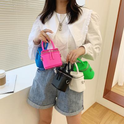 China 2021 Ladies Purse Neon PU Leather Handbag Cute Classic Leather Bags Women Handbags Designer Bucket Bag Style Handbags Small for sale