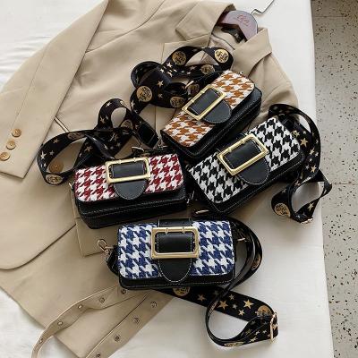 China Trendy Messenger Bags Fashion Tweed Plaid Clips 2021 Designer Bags Women Handbags Ladies Houndstooth Wide Straps Shoulder Bag for sale