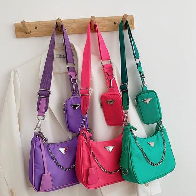 China Trendy Messenger Bags 2021 Trending Colorful Purses And Handbags With Triangle Label Fashion Bag Nylon Cross - Body Bags For Women for sale