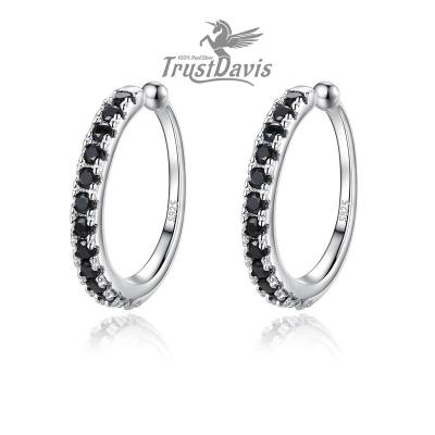 China CLASSIC Trustdavis 100% 925 Sterling Silver White Black CZ Clip On Earrings Ear Cuff For Women No Piercing Jewelry DA995 for sale