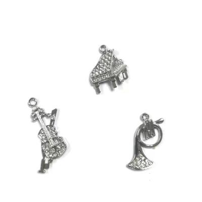 China DOUBLE SAFE AND EASY SINGLE TO ORDER Exquisite Pendant Necklace Wholesale Crystal Jewelry Charms Simulation Piano CLOSE for sale