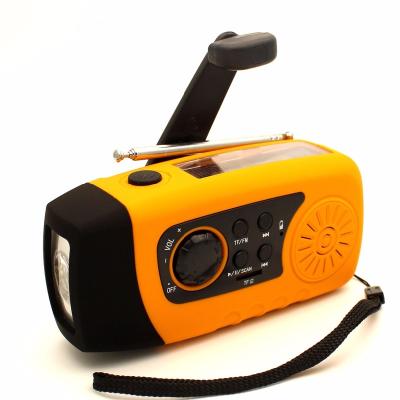 China PORTABLE survival hand crank fm solar radio with 1 W LED light and 2000 mAh power banks for sale