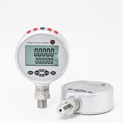 China High Precision Portable Multifunction Calibrator 70Mpa Digital Pressure Pump Calibrator for sale