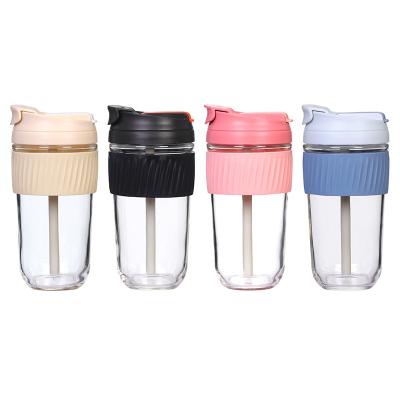 China Viable Wholesale Hy3 18oz Customize Logo Reusable Glass Tumbler Coffee Car Cup With Double Lid Plastic Straw Water Cup for sale