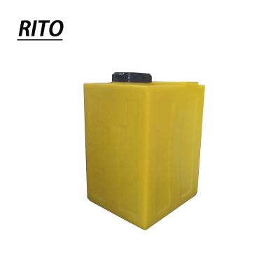 China Hotels manufacturer rotational molding pe in place cube plastic storage industrial chemical dosing tank for sale