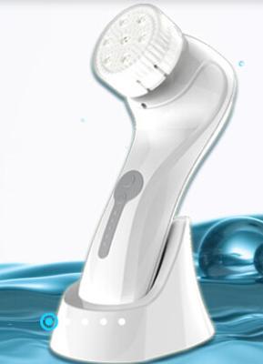 China 2015 Electrice  Sonic Facial Cleansing 60 degrees omni bearing deep clean for sale