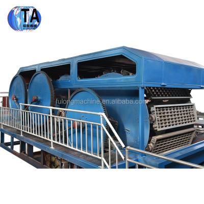 Cina Large capacity Paper pulp molding machine factory /egg tray making machine in vendita