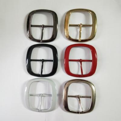 China Colorful Spray Paint Metal Pin Buckle Belt Buckle Square Oval Diamond D Shaped Pin Buckle for sale