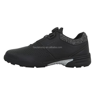 China Waterproof OEM Customized Black Color Breathable Mesh No Slip Classic Mens Golf Shoes for sale